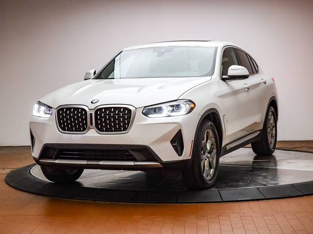2023 BMW X4 xDrive30i AWD photo