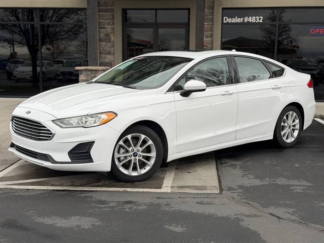 2020 Ford Fusion SE FWD photo