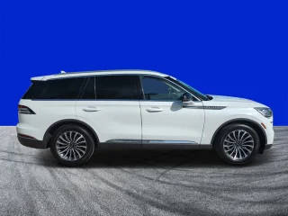 2023 Lincoln Aviator Reserve RWD photo