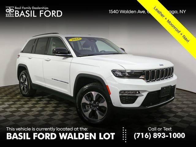 2023 Jeep Grand Cherokee 4WD photo