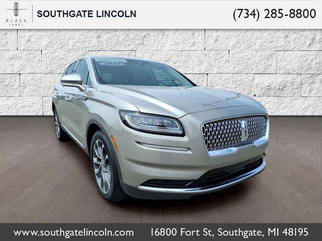 2023 Lincoln Nautilus Reserve AWD photo