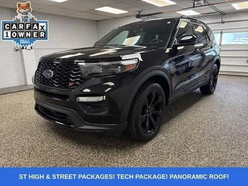 2023 Ford Explorer ST 4WD photo
