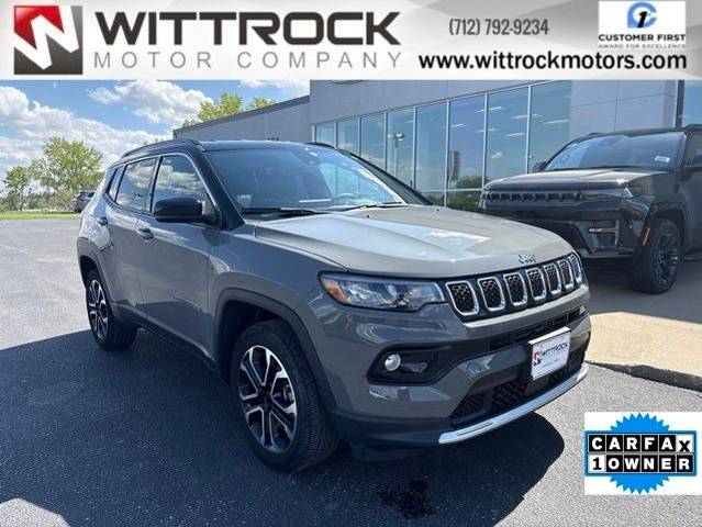 2023 Jeep Compass Limited 4WD photo