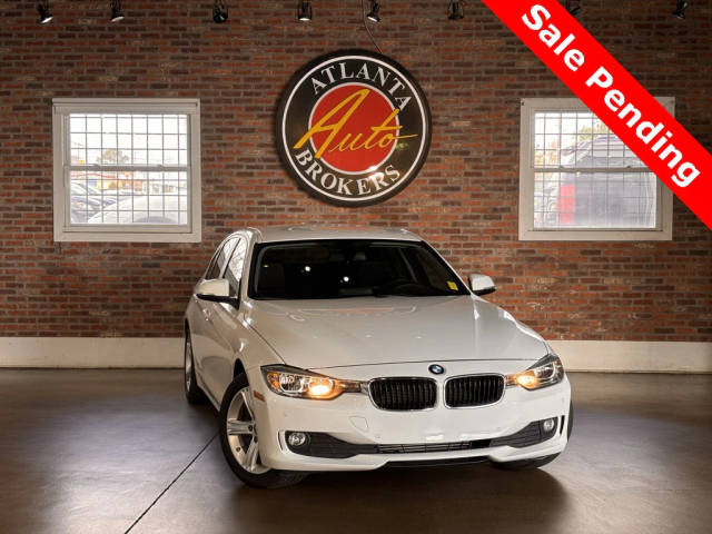 2015 BMW 3 Series 320i RWD photo