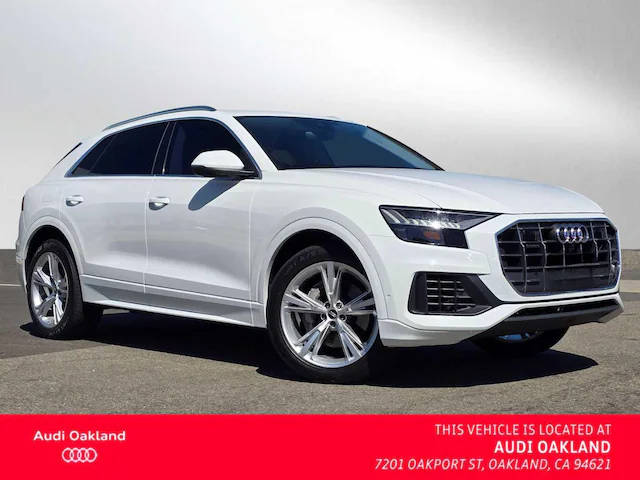2023 Audi Q8 Premium AWD photo