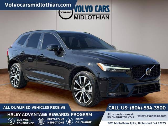 2023 Volvo XC60 Plus Dark Theme FWD photo