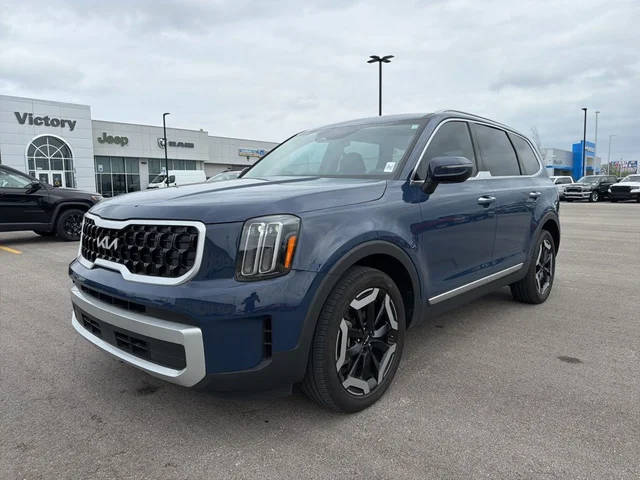 2023 Kia Telluride S AWD photo