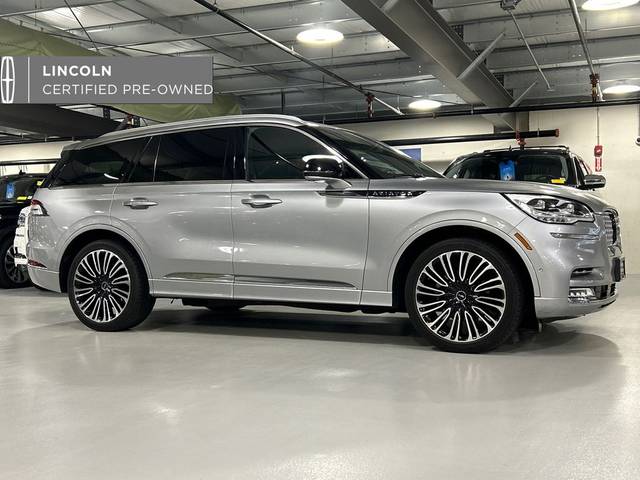 2023 Lincoln Aviator Black Label AWD photo