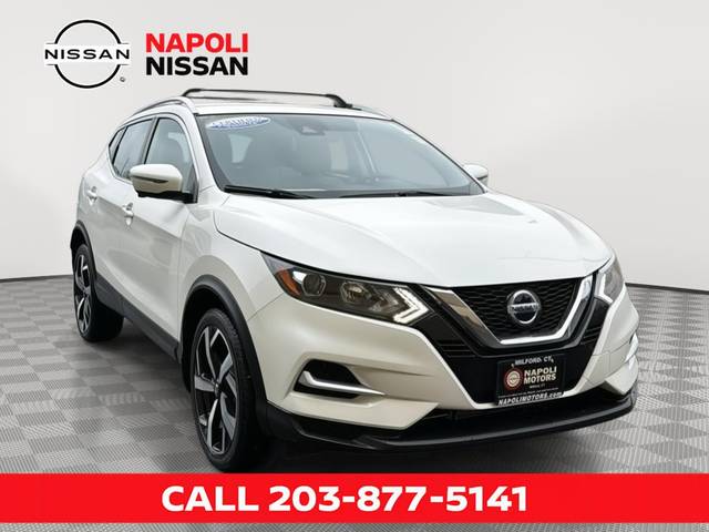 2022 Nissan Rogue Sport SL AWD photo