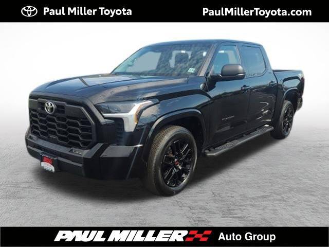 2023 Toyota Tundra SR5 4WD photo