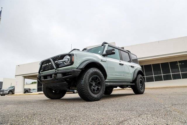 2023 Ford Bronco 4 Door Wildtrak 4WD photo