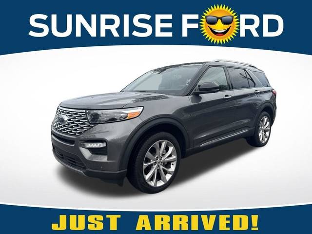 2023 Ford Explorer Platinum 4WD photo