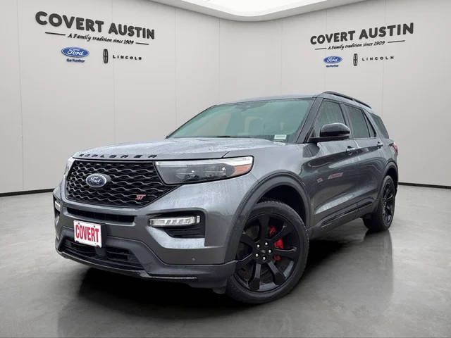 2023 Ford Explorer ST 4WD photo