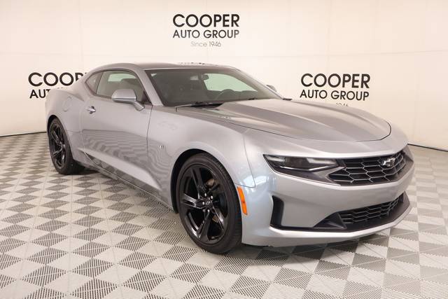 2023 Chevrolet Camaro 1LT RWD photo