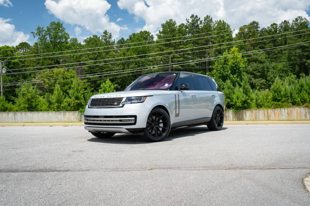 2023 Land Rover Range Rover SE AWD photo