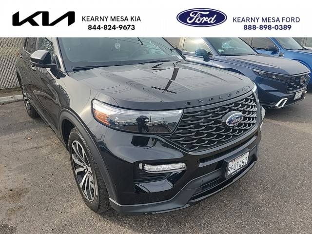 2023 Ford Explorer ST-Line RWD photo