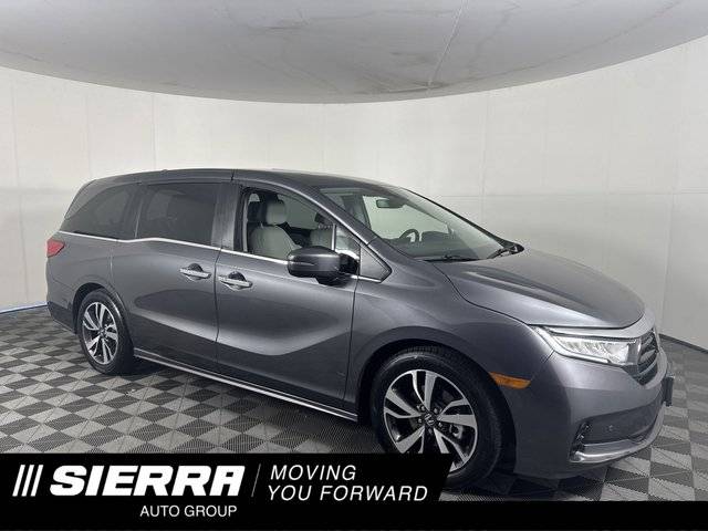 2023 Honda Odyssey Touring FWD photo