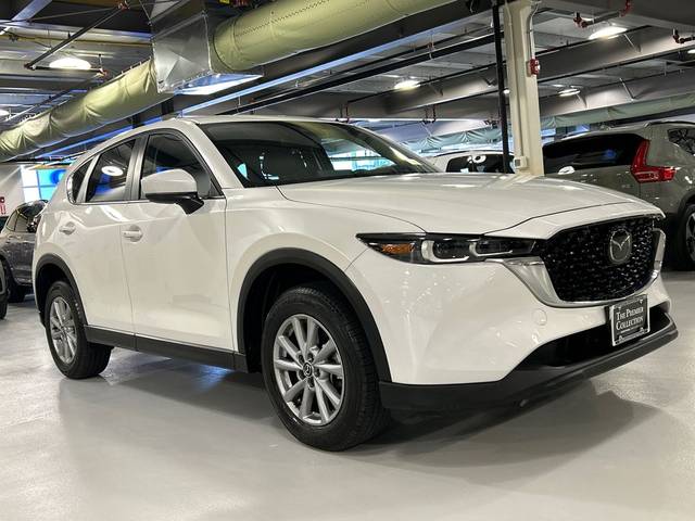 2023 Mazda CX-5 2.5 S Preferred Package AWD photo