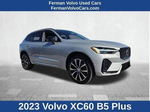 2023 Volvo XC60 Plus Dark Theme FWD photo