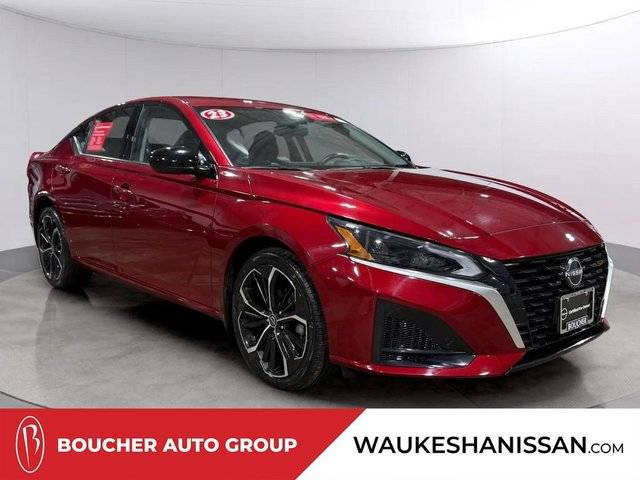 2023 Nissan Altima 2.5 SR AWD photo