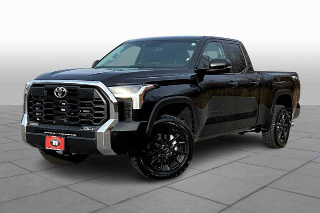 2023 Toyota Tundra SR5 4WD photo