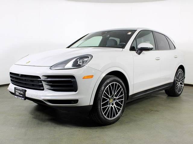 2023 Porsche Cayenne AWD photo