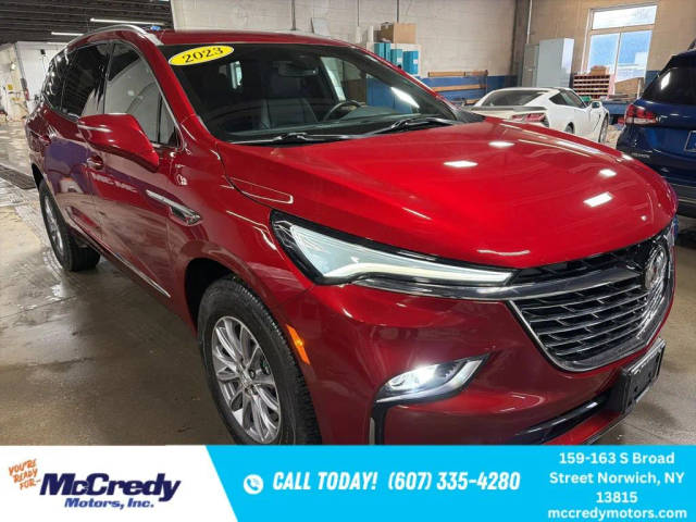 2023 Buick Enclave Essence AWD photo