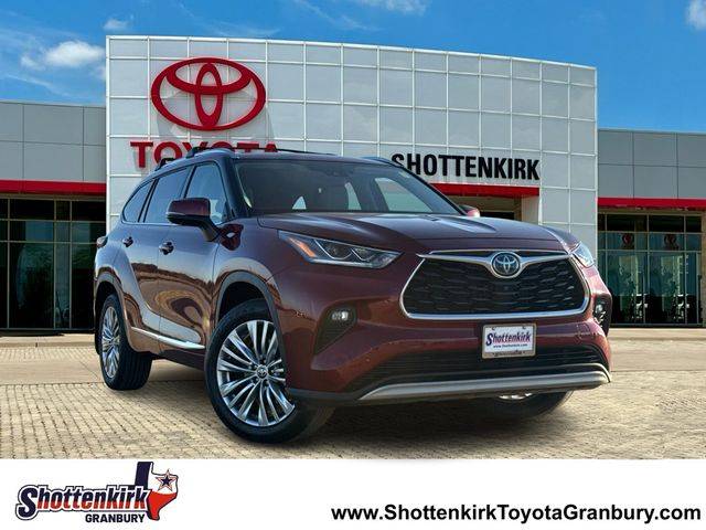 2023 Toyota Highlander Hybrid Platinum FWD photo