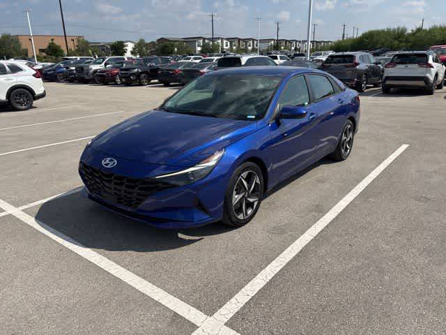2023 Hyundai Elantra SEL FWD photo