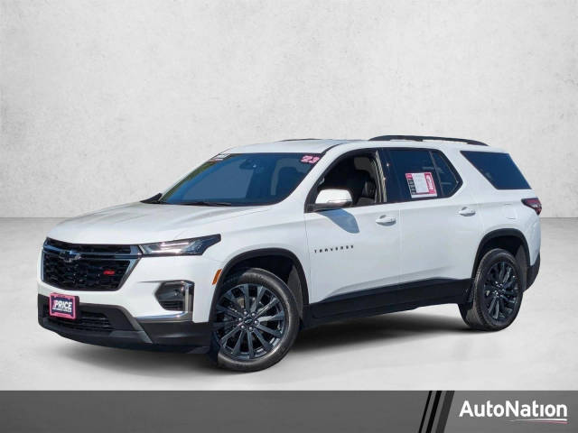 2023 Chevrolet Traverse RS FWD photo