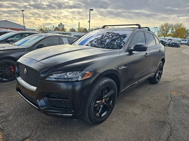 2017 Jaguar F-Pace 35t R-Sport AWD photo