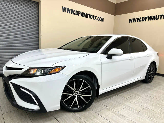 2023 Toyota Camry SE FWD photo