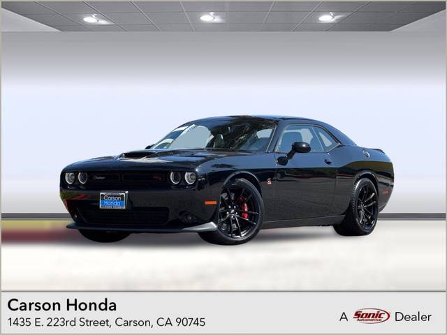 2023 Dodge Challenger R/T Scat Pack RWD photo