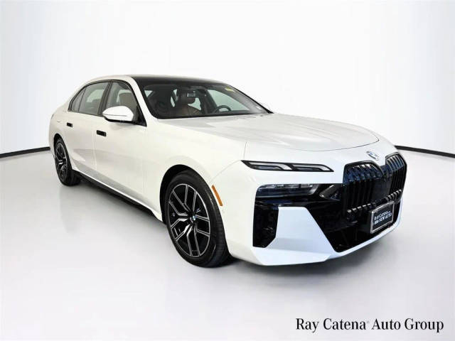 2023 BMW 7 Series 760i xDrive AWD photo
