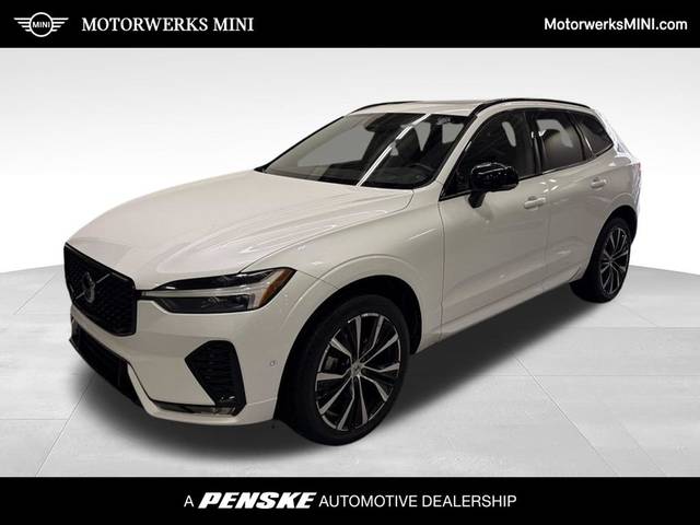 2023 Volvo XC60 Plus Dark Theme AWD photo