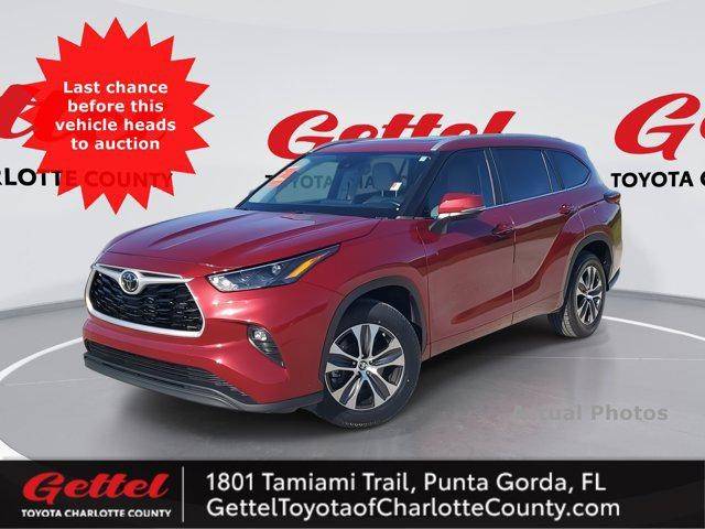 2023 Toyota Highlander XLE FWD photo