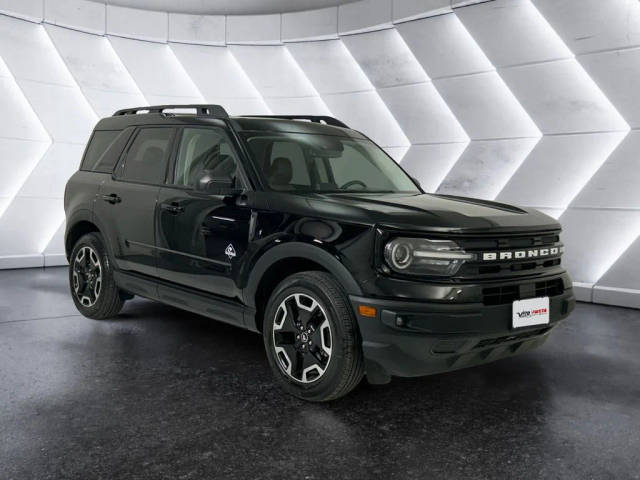 2023 Ford Bronco Sport Outer Banks 4WD photo