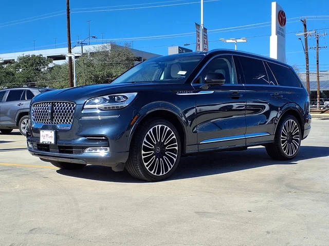 2023 Lincoln Aviator Black Label AWD photo