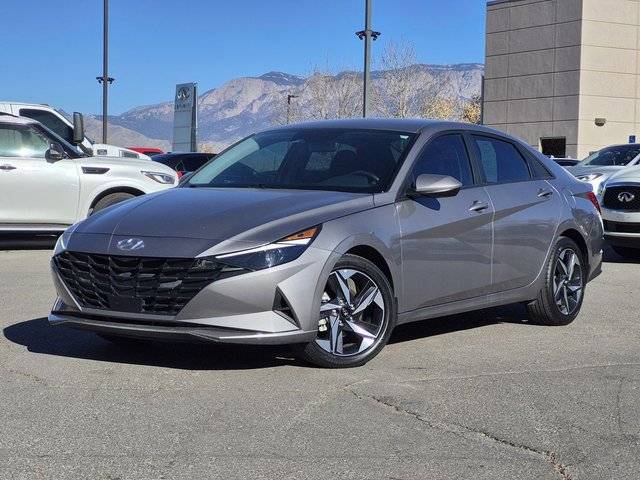 2023 Hyundai Elantra SEL FWD photo