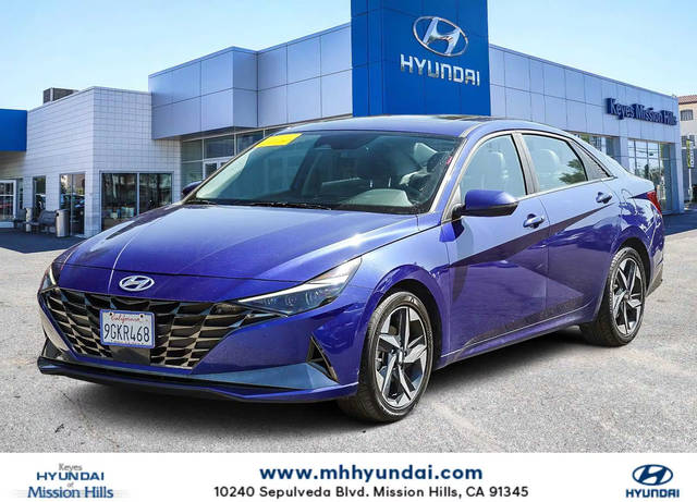 2023 Hyundai Elantra Limited FWD photo