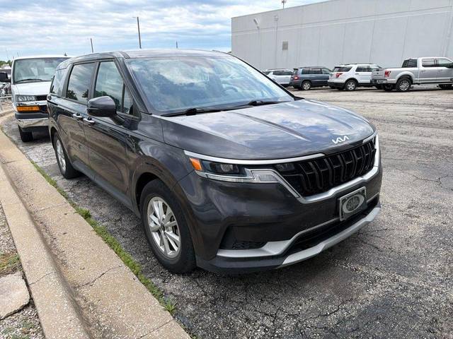 2022 Kia Carnival LXS FWD photo