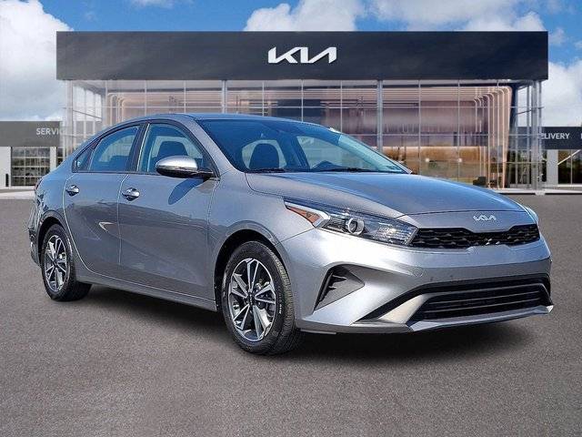 2023 Kia Forte LXS FWD photo