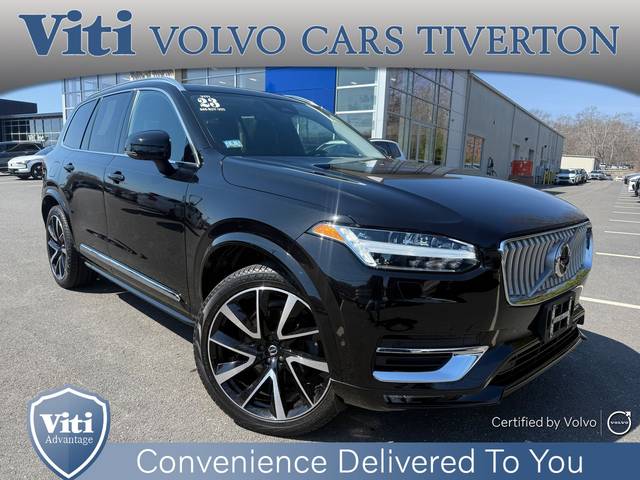 2023 Volvo XC90 Plus AWD photo