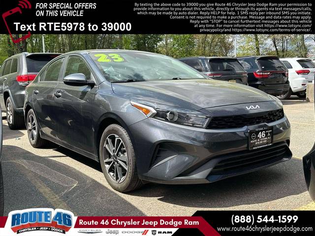 2023 Kia Forte LXS FWD photo