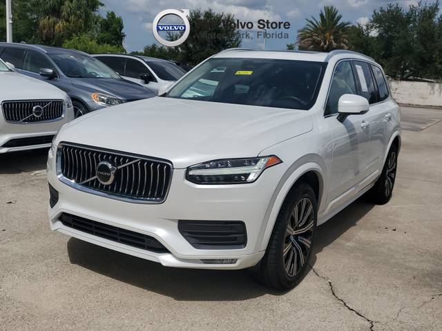 2023 Volvo XC90 Core AWD photo