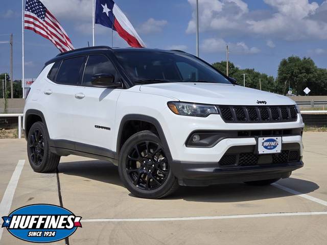 2023 Jeep Compass Altitude 4WD photo