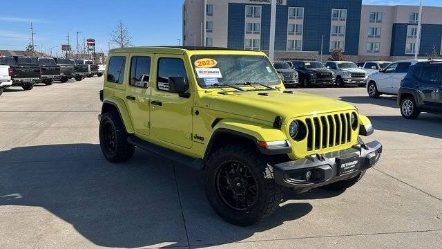 2023 Jeep Wrangler Unlimited Sahara Altitude 4WD photo