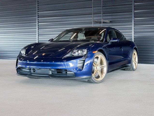 2023 Porsche Taycan GTS AWD photo