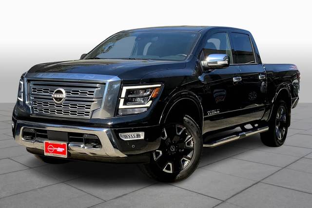 2023 Nissan Titan Platinum Reserve 4WD photo