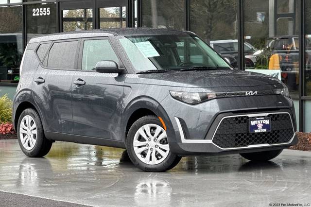 2023 Kia Soul LX FWD photo